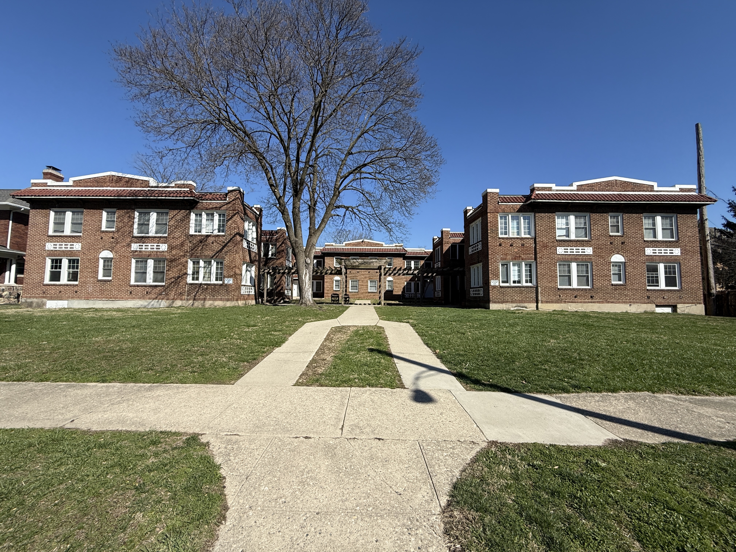 24 Arnold Place - 414