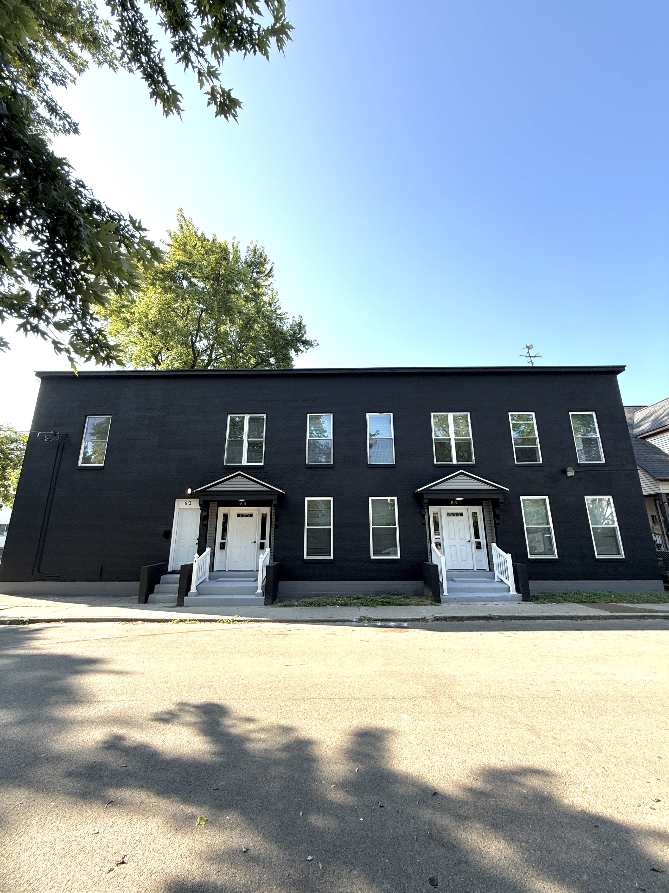 58 Bierce Avenue/231 S Torrence Street -231