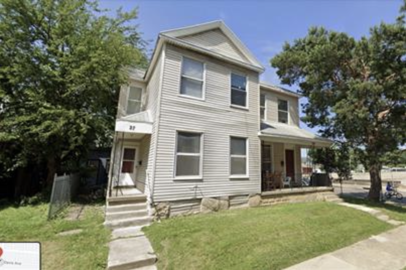 27 Davis Avenue
