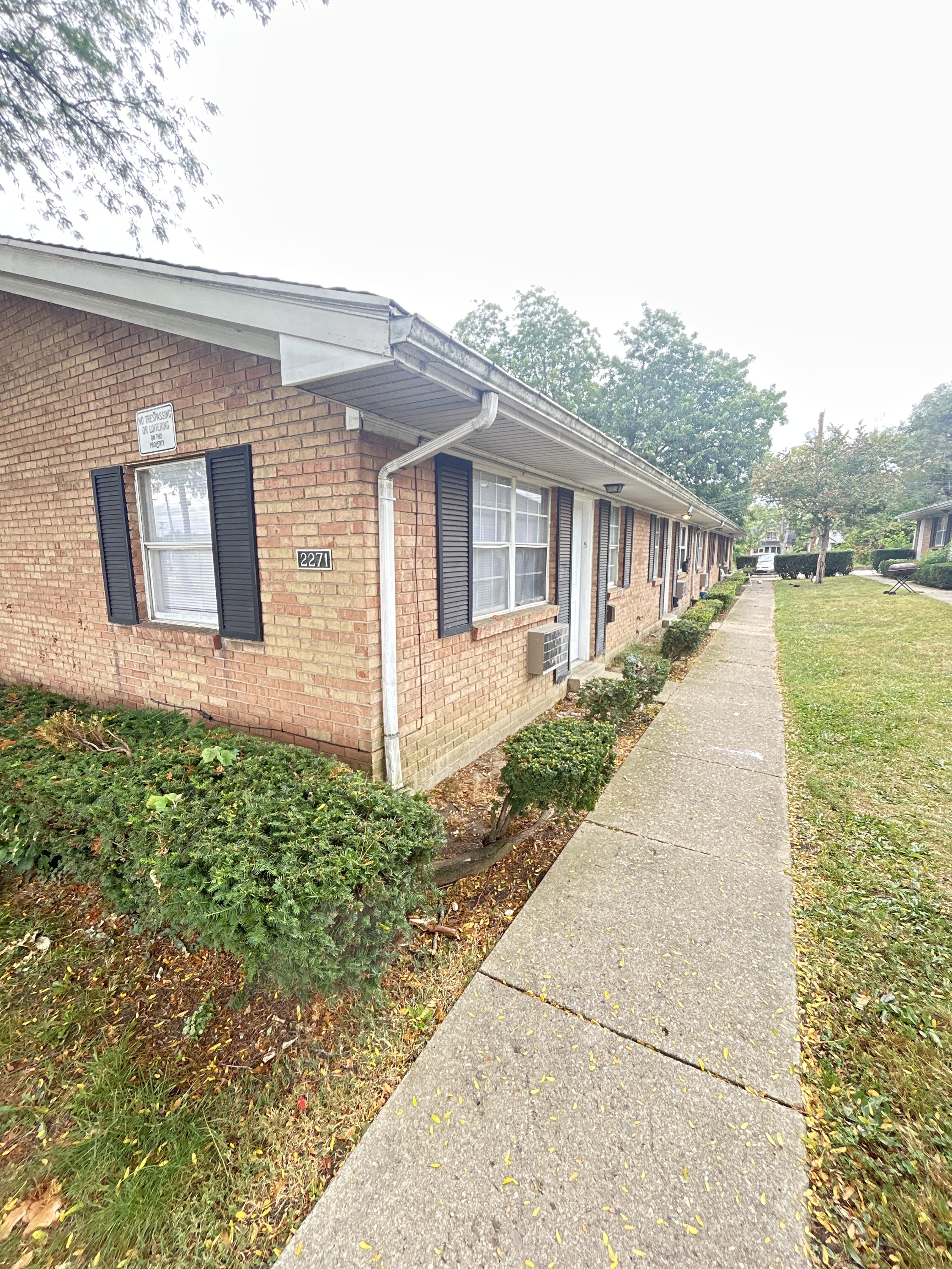 2275 Hepburn Avenue - 8